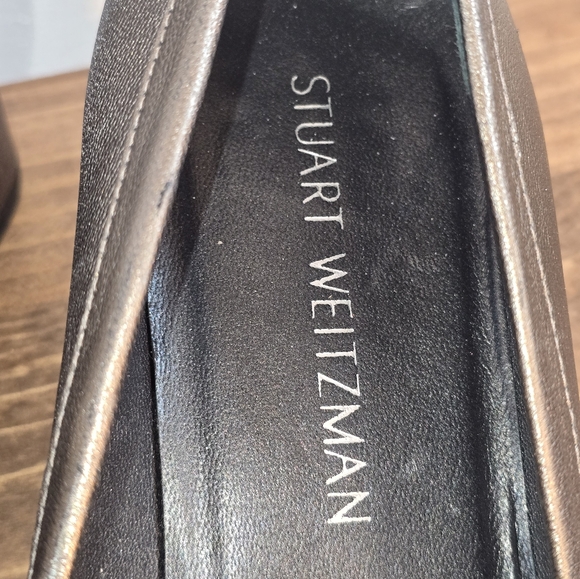 Stuart Weiztman Gold Metallic Block Heel Pumps Women's Size 9M - Picture 4 of 11